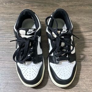 Panda dunk Nike Men's Black and White Sneakers size 6